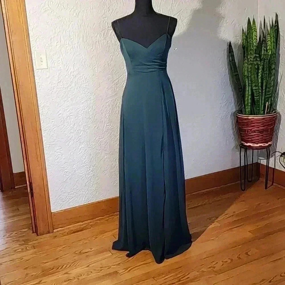 LOVELY ADJUSTABLE STRAPS MAXI DRESS 👗 - Picture 1 of 10